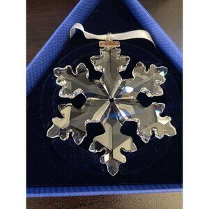 2016 Swarovski Annual Snowflake Christmas Ornament Preowned Great Condition2016